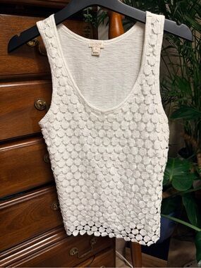 J.CREW  White Crochet Lace Tank Top for Sleeveless Layering - Size XS